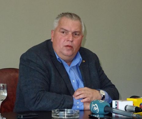 Nicuşor Constantinescu-"SUNT NEVINOVAT ! Aştept să fiu spânzurat sau condamnat pe viaţă"