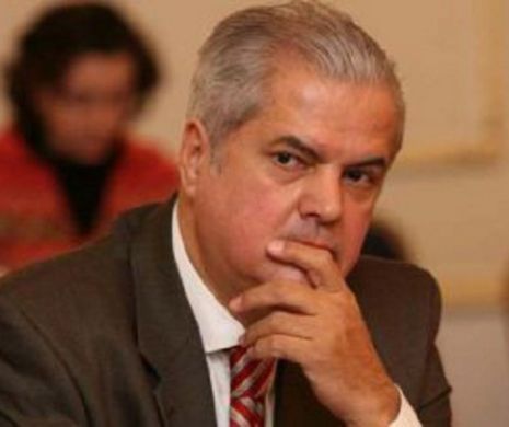 Nu-ţi trece prin minte cu ce se ocupă acum ADRIAN NĂSTASE