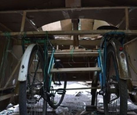 Un bărbat a ŞOCAT întreaga lume. Din două BICICLETE a creat o MAŞINĂ de UCIS OAMENI | GALERIE FOTO