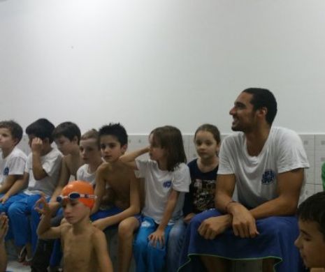 Unul din cei mai importanți campioni ai Africii, sursă de inspirație pentru sportivii de la C S Aqua Sport București