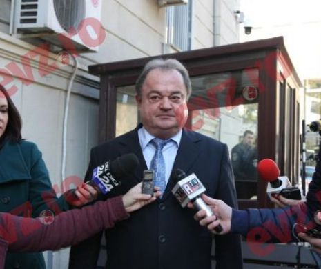 Blaga: Suma de 5 milioane de euro sau dolari nu a fost adusă la PDL