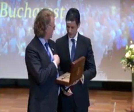 Celebrul violonist şi compozitor André Rieu a primit titlul de ambasador onorific al Bucureștiului