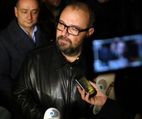 Miting pentru DEMISIA primarului Sectorului 4, Cristian Popescu Piedone