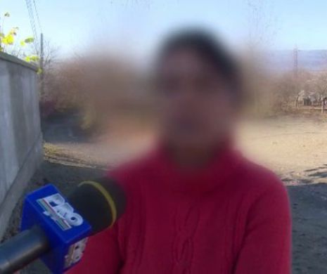 O femeie din Dambovita a sunat la politie cand a intrat in casa si si-a gasit iubitul dezbracat, in pat. Cine era langa el
