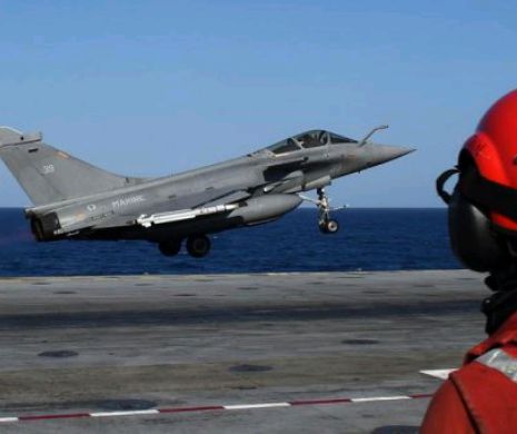 Port-avionul francez Charles de Gaulle a intrat în acțiune în Siria și Irak
