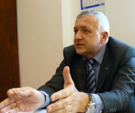 SCANDAL monstru la ANAF. Şeful instutiţiei, dat în judecată pentru că l-a numit „MAFIOT” şi „ŞPĂGAR” pe liderul sindicatului Sed Lex
