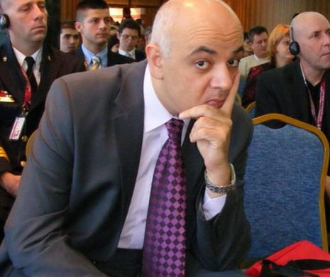 Tolontan: Şefii ISU se plimbau pe BANII ROMÂNILOR donaţi pentru Fundaţia SMURD, condusă de Raed Arafat. Inspectorii ISU încasau ŞPĂGI de 10.000 de euro pe lună. REPLICA Fundaţiei SMURD