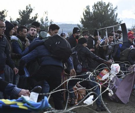 Un URIAŞ val de IMIGRANŢI se îndreaptă spre BALCANI