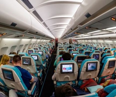 ALERTĂ TERORISTĂ ÎN AVION. O cursă aeriană pe RUTA BERLIN-EGIPT a fost CHEMATĂ DE URGENŢĂ la sol. POLIŢIA CAUTĂ BOMBA în bagajele pasagerilor