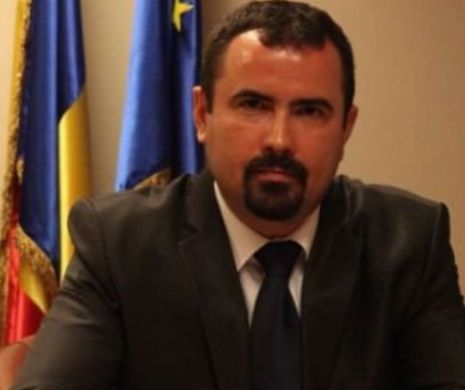 SCANDAL la Primăria Capitalei! FOSTUL EDIL vrea să îşi facă DREPTATE în INSTANŢĂ