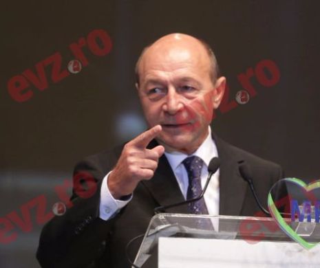 Traian Băsescu, despre continuarea politicilor PSD şi PNL de către tehnocraţii lui Cioloş: NU mi-aş dori ca GUVERNUL SCHIMBĂRII să fie o VICTIMĂ a politicienilor