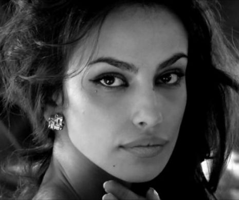 EXCLUSIV EVZMONDEN. Starul internaţional Mădălina Ghenea, gest de neiertat faţă de BUNICII EI! Bătrânii abia dacă mai pot ieşi din casă, dar ea…