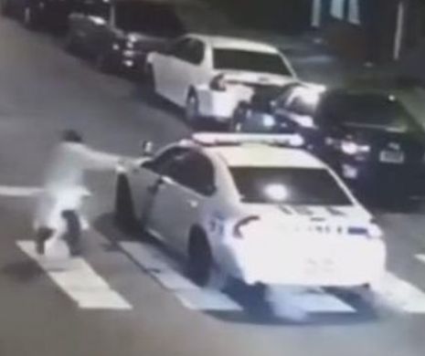 IMAGINI TRAUMATIZANTE. O bestie jihadistă A TRAS ÎNTR-UN POLIŢIST de la câţiva centimetri. America, SUB STARE ŞOC – Video