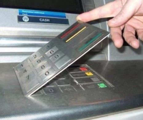 În două zile au furat banii de pe 54 de carduri. Infractorii din Bulgaria au fost condamnați la Cluj