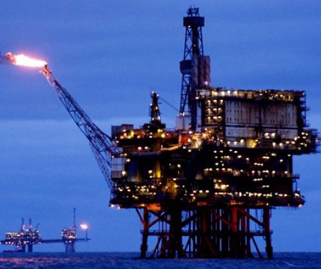 Preţul petrolului, 28 de dolari pe baril. Iranul se pregăteşte să intre masiv pe piaţă