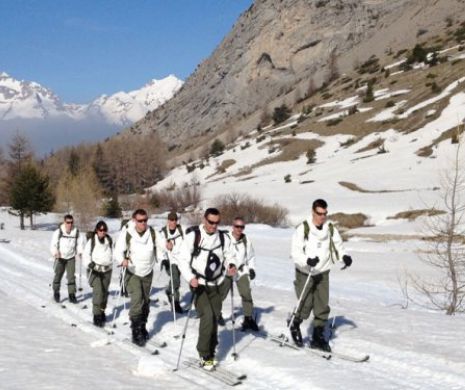 SOLDAȚI francezi, morți într-o AVALANȘĂ în Alpi