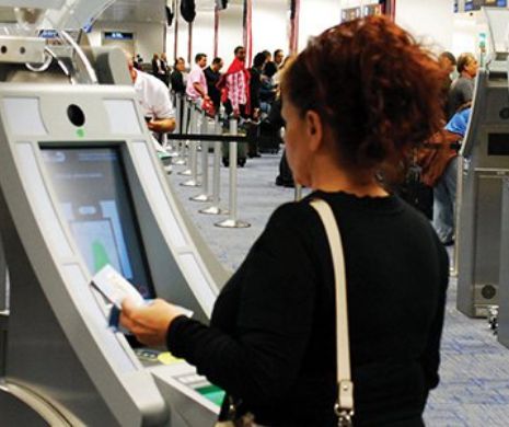 SUA ar putea renunța la Programul Visa Waiver pentru Europa, din cauza crizei REFUGIAȚILOR