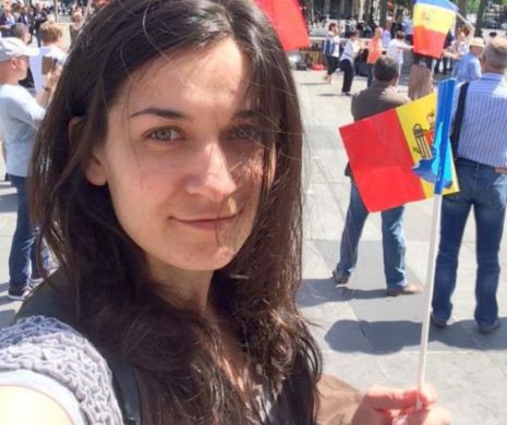 Una dintre persoanele RIDICATE de jandarmi la SIBIU din fața casei lui KLAUS IOHANNIS este o fostă JURNALISTĂ. Declarația ALEI TOFAN