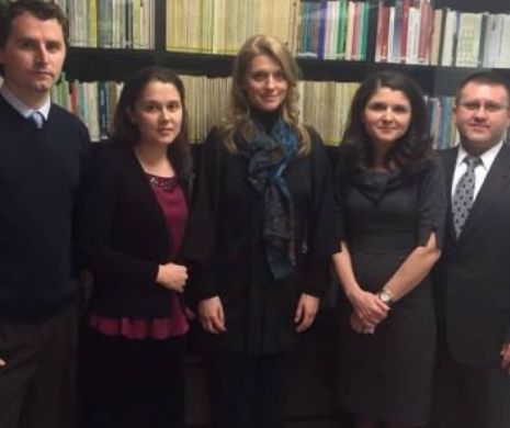 Alina Gorghiu şi-a început CAMPANIA ÎN SUA. Au apărut primele REACŢII NEGATIVE legate de această vizită