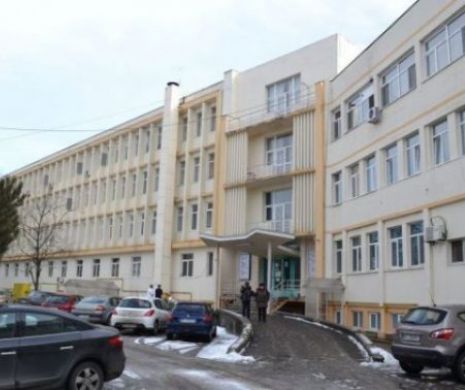 BACĂU: Personal şi PACIENŢI de la Ambulatoriul de Pediatrie, EVACUAŢI în urma unor scurgeri de CLOR