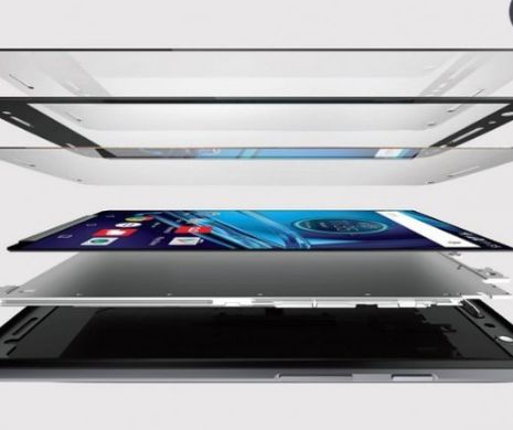 Droid Turbo 2, INVENŢIA MOTOROLA, este un SMARTPHONE INDESTRUCTIBIL: a căzut pe beton de la 275 de metri şi N-A PĂŢIT NIMIC.  Provocare pentru Samsung şi Apple l Foto galerie