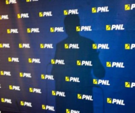 Liberalii au noi probleme financiare. Sediul PNL de la Piaţa Universităţii va fi scos la licitaţie