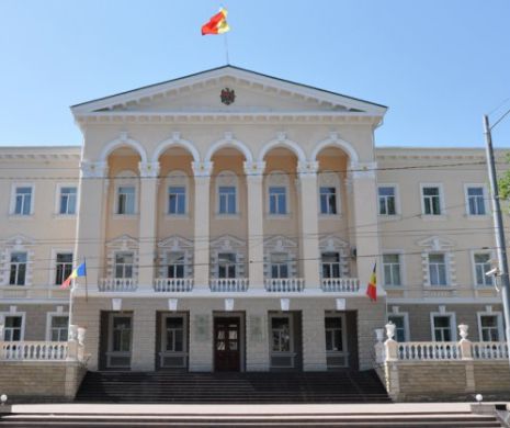 MAI cere încă un SECRETAR DE STAT!