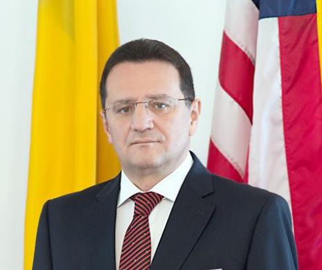 Maior: În "In Europe's Shadow", Kaplan ne spune că putem juca un rol pozitiv important