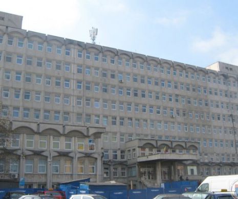 Medicii din PITEŞTI ameninţă cu PROTESTE