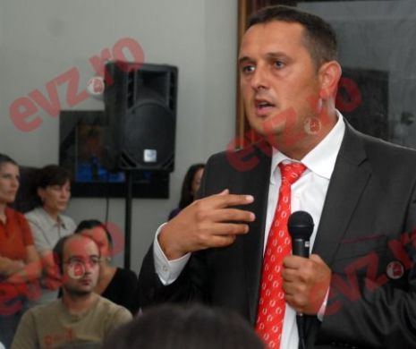 Piperea: Patru bănci au intrat în faliment mascat în România!