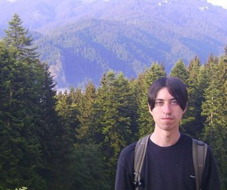 Povestea tânărului poet român, măcinat de o boală care îi distruge creierul