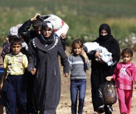 Primii REFUGIAŢI ajung în ROMÂNIA