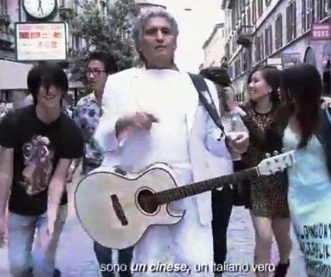 Toto Cutugno s-a apucat de cântat în limba chineză