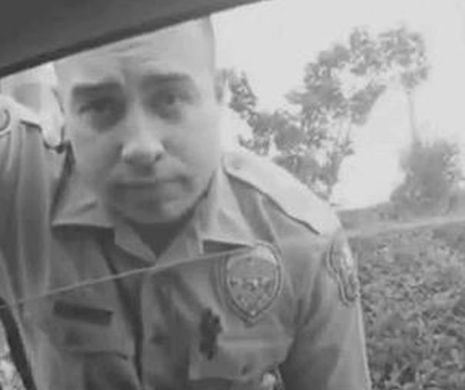 TRAS PE DREAPTA de o femeie, pentru că DEPĂŞISE VITEZA legală, POLIŢISTUL din SUA a avut o REACŢIE SUPERBĂ l Video