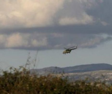 13 persoane au murit după ce un ELICOPTER s-a PRĂBUŞIT în Indonezia
