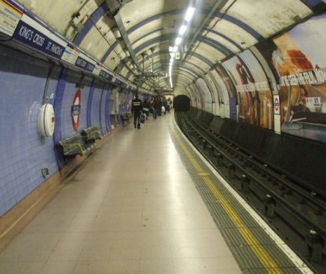 ALERTĂ! EVACUARE la o staţie de metrou în LONDRA