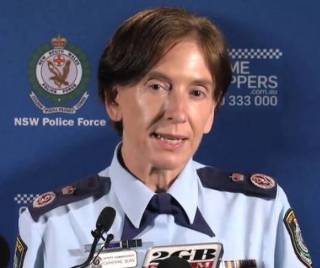Australia: Poliția a ARESTAT două persoane SUSPECTATE de SPRIJIN financiar pentru Statul ISLAMIC