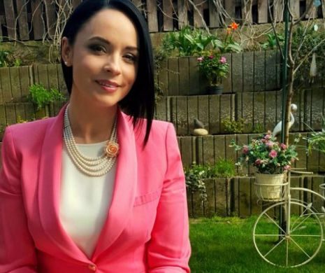 Ce se întâmplă în familia ANDREEI MARIN? Reacţie ELEGANTĂ a zânei după ce în presă au apărut zvonuri despre divorţ