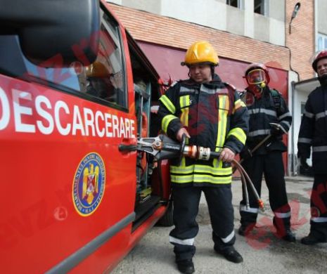 IGSU ANGAJEAZĂ POMPIERI. Sute de posturi au fost scoase la concurs. VEZI judeţele în care se fac ÎNSCRIERI
