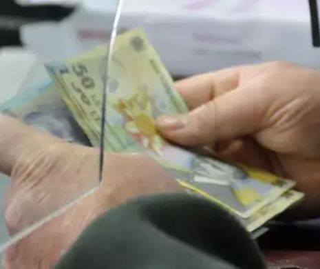 MILIOANE DE ROMÂNI sunt vizaţi. PENSIILE lor sunt AFECTATE din cauza unui MOTIV REVOLTĂTOR