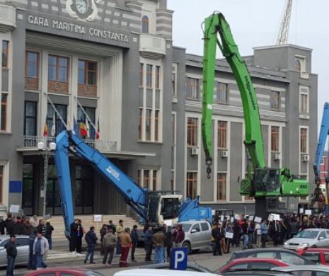 Protest în portul Constanța: “Cerem demiterea directorilor !” Ministerul Transporturilor tace