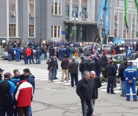 Protest în portul Constanța. Se cere destituirea managerilor. Ministerul Transporturilor tace