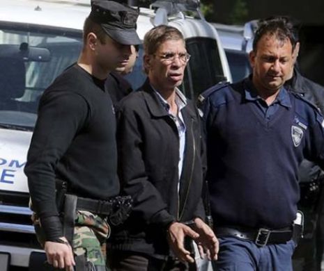 REACŢIA soţiei atacatorului din Airbusul EgyptAir care a DETURNAT avionul doar pentru a o vedea