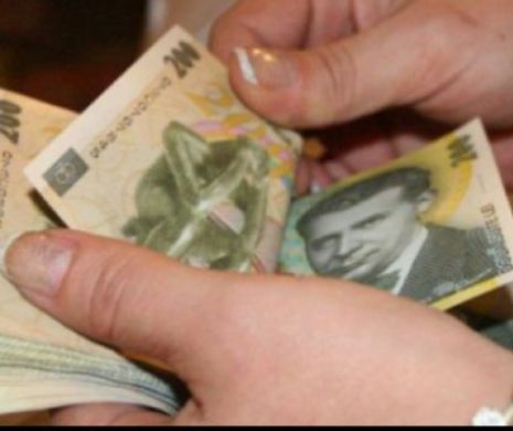 SCENARIU DIABOLIC folosit de o craioveancă PENTRU BANI. Oamenii legii AU PRINS-O de abia după cinci luni