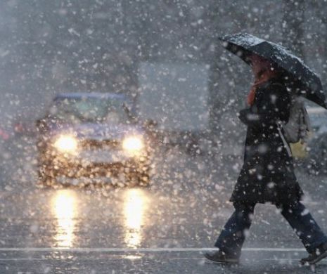 VREMEA din ce în ce MAI INSTABILĂ. Meteorologii eu emis AVERTIZAREA valabilă ÎN TOATĂ ŢARA