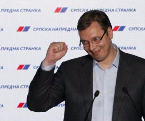 ALEGERI ÎN SERBIA. Liderul Partidului Radical, Vojislav Seselj, se întoarce în Parlament, după ce a fost achitat de Tribunalul pentru crime împotriva umanității, de la Haga