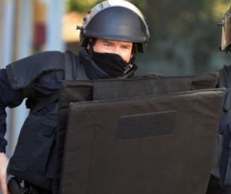 ALERTĂ CU BOMBĂ la Palatul de Justiție din Grenoble, FRANȚA. Toți oamenii au fost EVACUAȚI