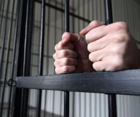 O ROMÂNCĂ, gardian în Elveția a FUGIT cu un VIOLATOR închis în penitenciarul în care aceasta lucra