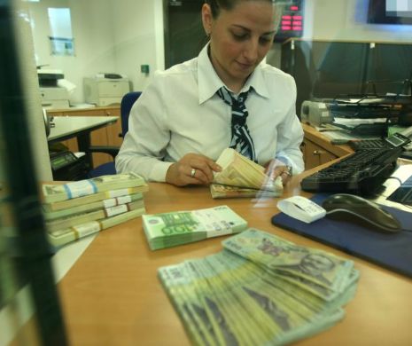 A EXPLODAT numărul restanţierilor la bănci şi IFN-uri