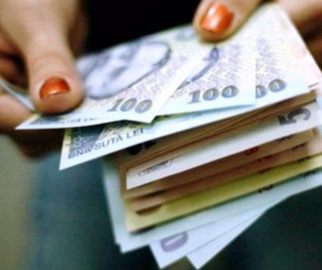 Cu cât a crescut SALARIUL mediu net în România